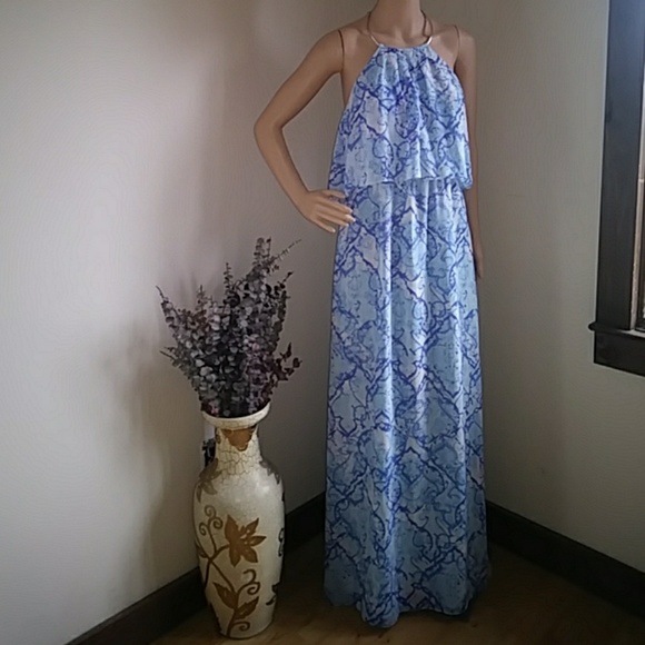 Vince Camuto Dresses & Skirts - VINCE CAMUT0 FULL LENGTH MAXI DRESS WITH SIDE SLIT